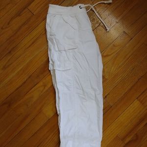 Old Navy Crop Cargo Pants